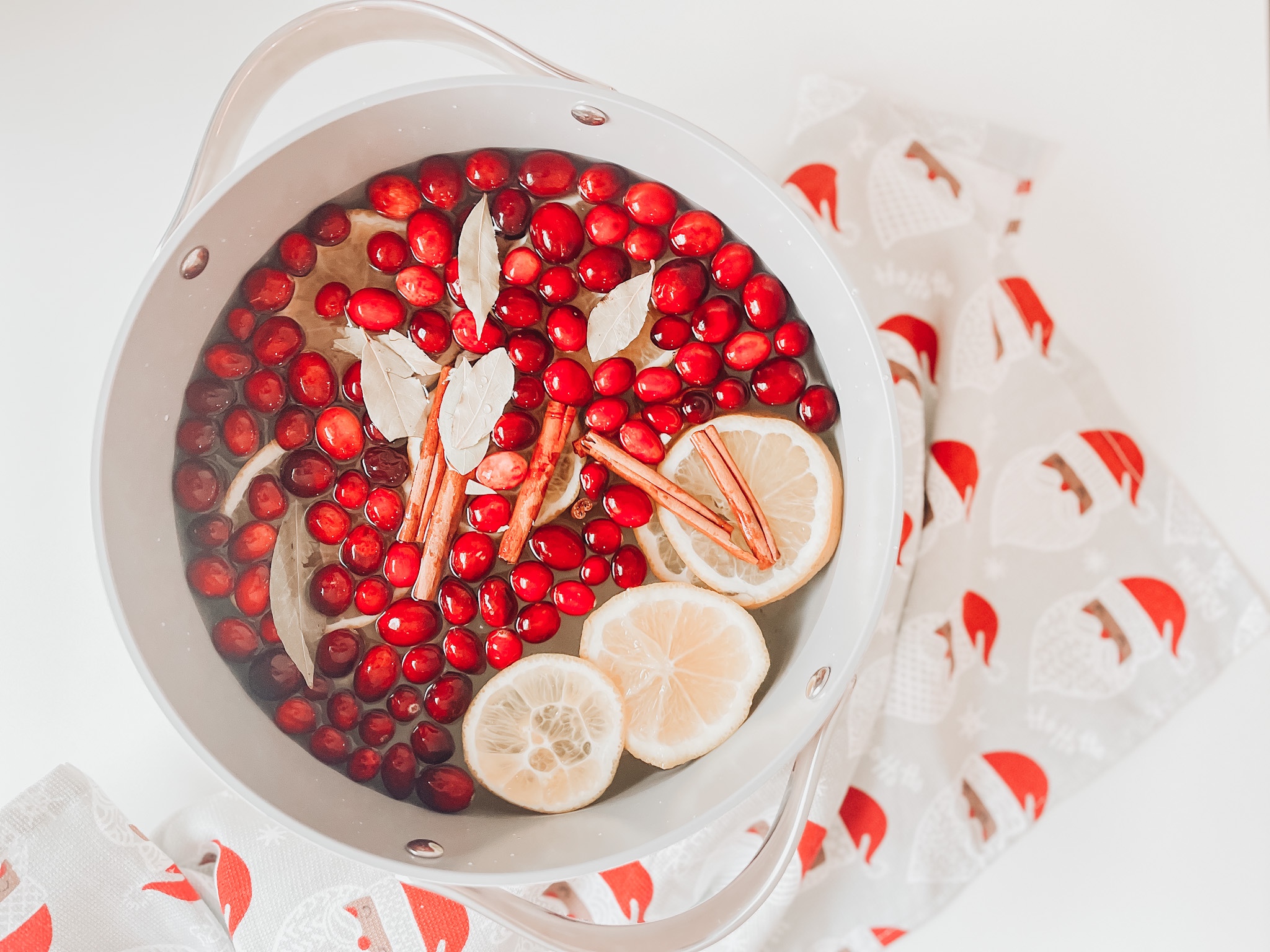 The Best Stovetop Potpourri Recipe to Try This Winter